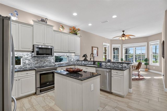 83 S RIVERWALK DRIVE, Palm Coast, FL 32137