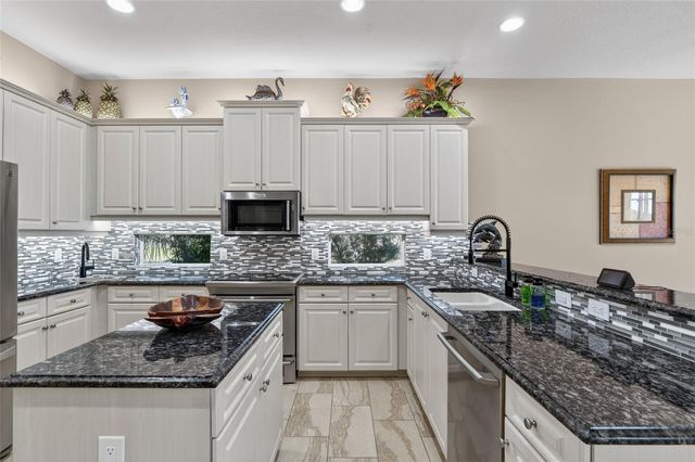 83 S RIVERWALK DRIVE, Palm Coast, FL 32137