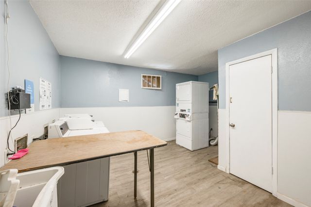 4327 Holland Avenue 212, Dallas, TX 75219