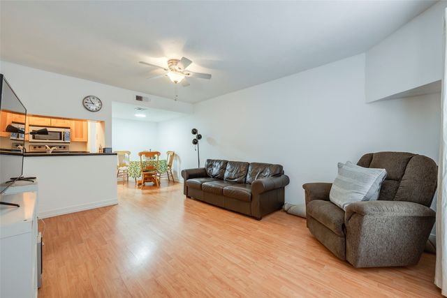 4327 Holland Avenue 212, Dallas, TX 75219