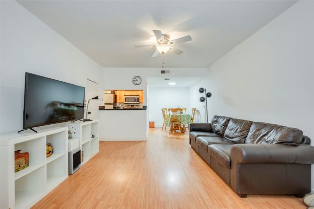 4327 Holland Avenue 212, Dallas, TX 75219