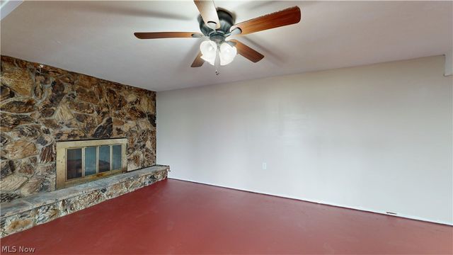 1704 17th Avenue, Parkersburg, WV 26101