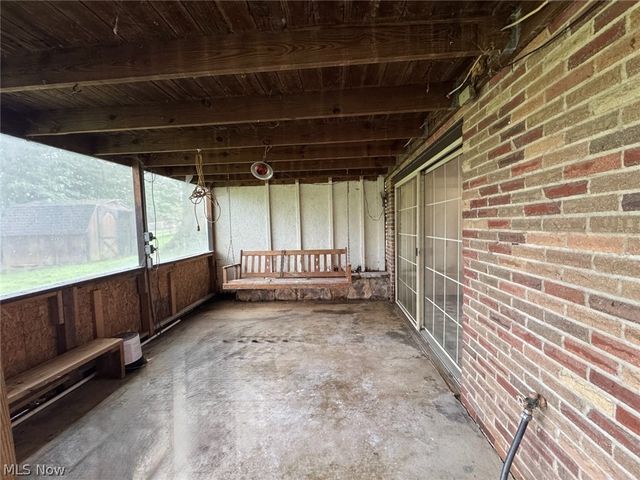 1704 17th Avenue, Parkersburg, WV 26101