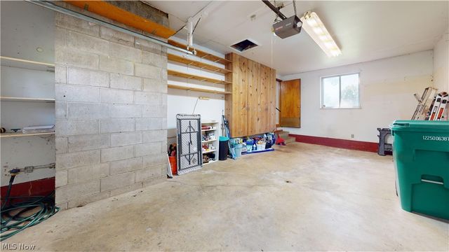 1704 17th Avenue, Parkersburg, WV 26101