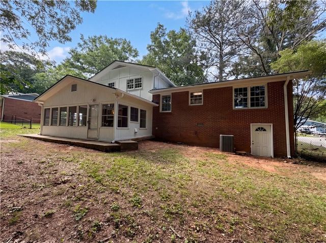 1938 Surrey Trail SE, Conyers, GA 30013
