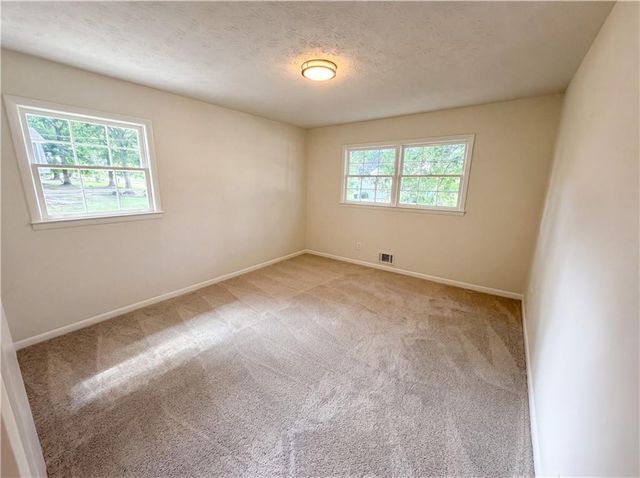 1938 Surrey Trail SE, Conyers, GA 30013