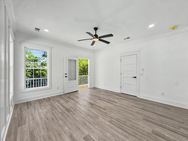 1922 Clifton Street, North Charleston, SC 29406