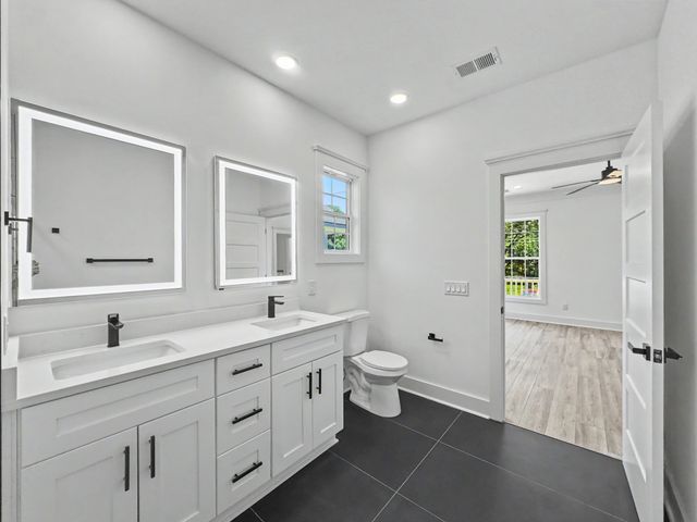 1922 Clifton Street, North Charleston, SC 29406