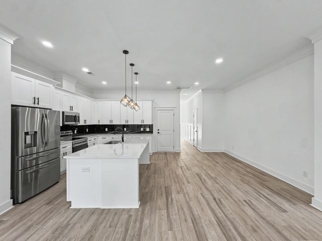 1922 Clifton Street, North Charleston, SC 29406