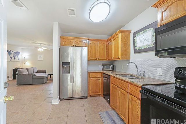 30678 Anderson Dr, Denham Springs, LA 70726