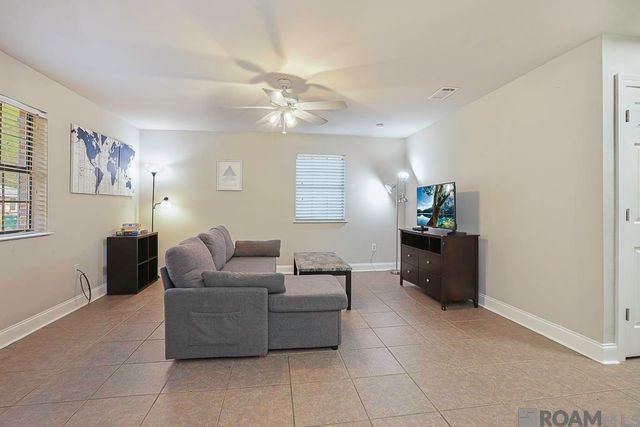 30678 Anderson Dr, Denham Springs, LA 70726