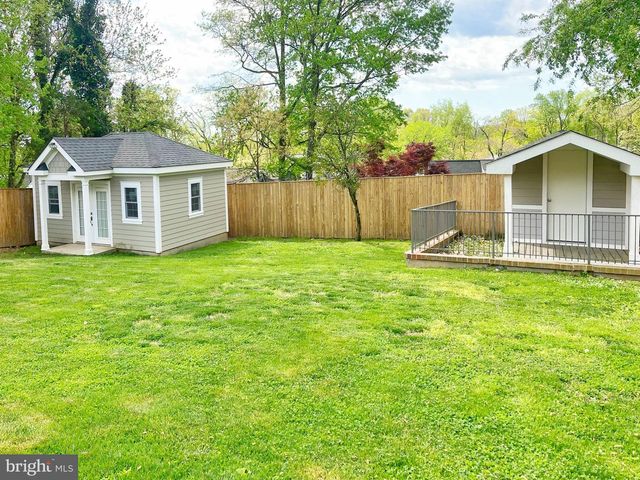 1613 FRANCES DR, Woodbridge, VA 22191