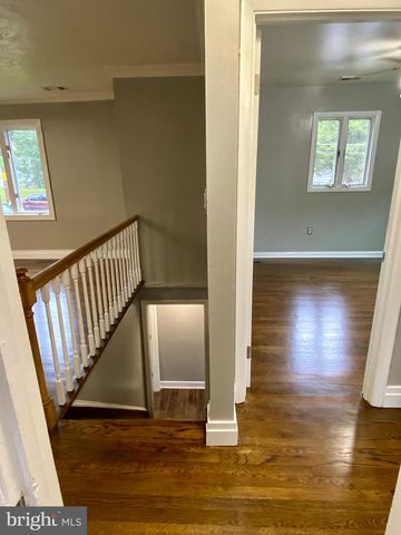 1613 FRANCES DR, Woodbridge, VA 22191
