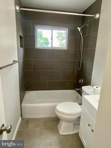1613 FRANCES DR, Woodbridge, VA 22191