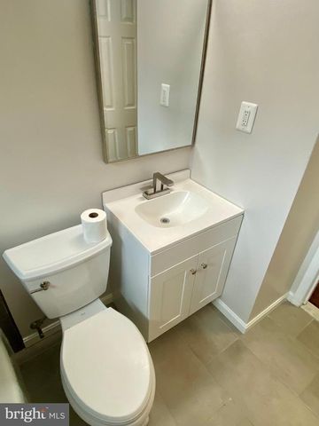 1613 FRANCES DR, Woodbridge, VA 22191