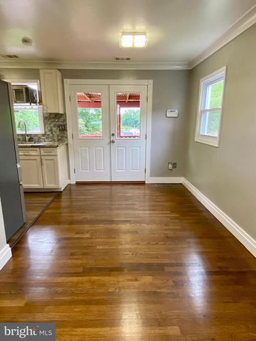 1613 FRANCES DR, Woodbridge, VA 22191