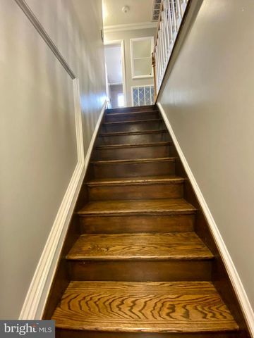 1613 FRANCES DR, Woodbridge, VA 22191