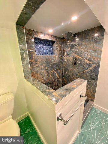 1613 FRANCES DR, Woodbridge, VA 22191