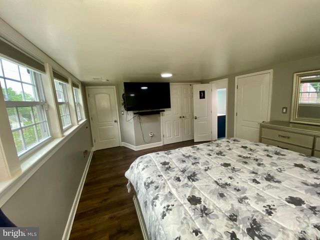 1613 FRANCES DR, Woodbridge, VA 22191