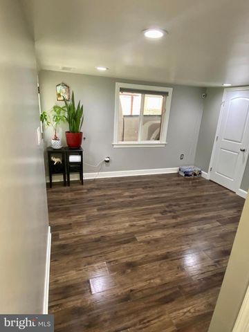 1613 FRANCES DR, Woodbridge, VA 22191