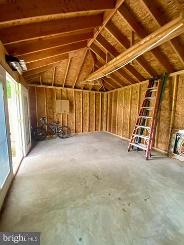 1613 FRANCES DR, Woodbridge, VA 22191