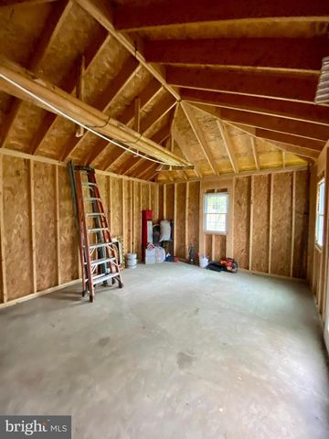 1613 FRANCES DR, Woodbridge, VA 22191
