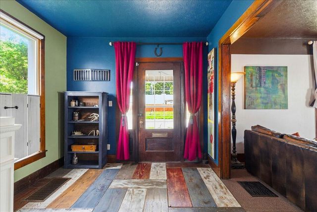 213 E Court Street 213 E Court Street, Urbana, OH 43078