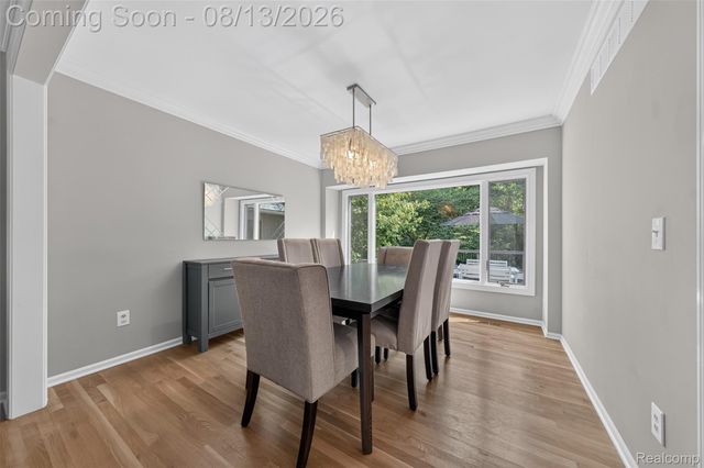845 River Bend Drive, Rochester Hills, MI 48307