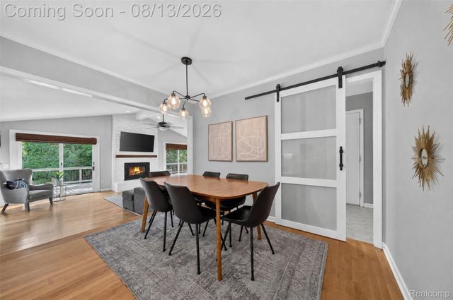 845 River Bend Drive, Rochester Hills, MI 48307