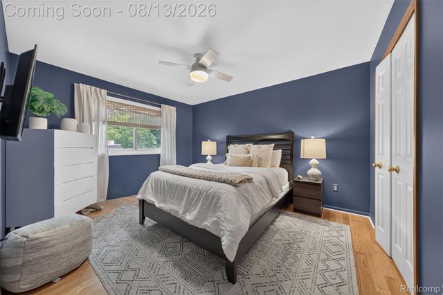 845 River Bend Drive, Rochester Hills, MI 48307