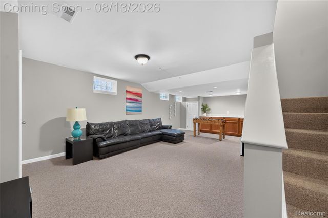 845 River Bend Drive, Rochester Hills, MI 48307