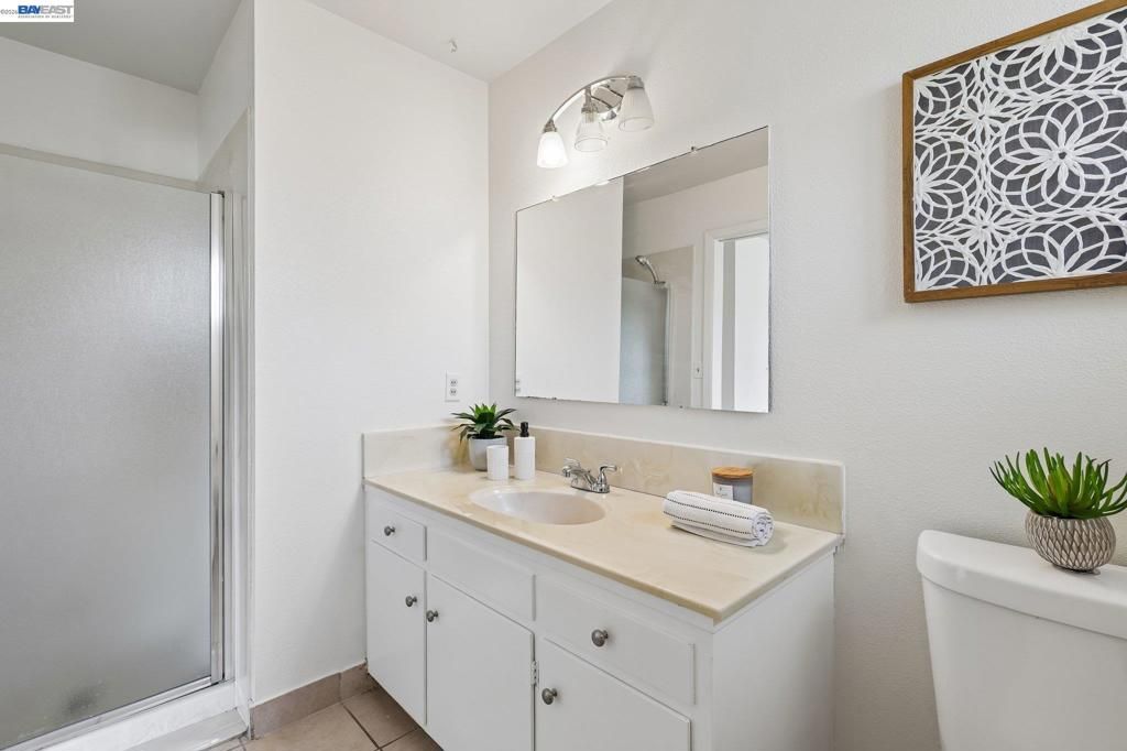 Image 20 of property listing at 1691 Clayton Way, Concord, CA 94519