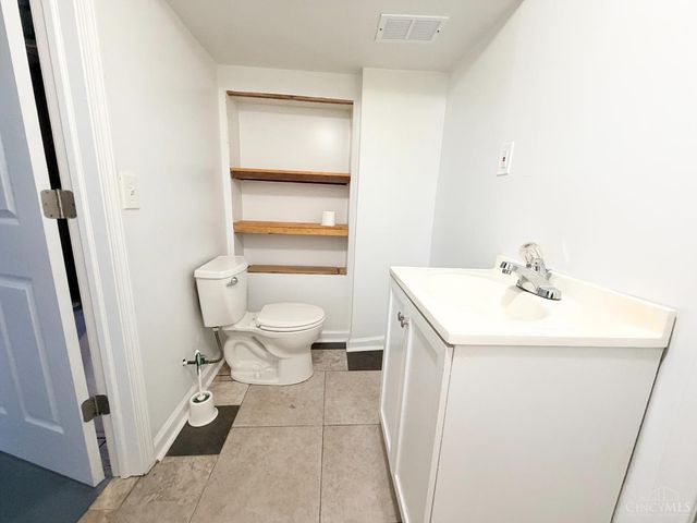 5030 Colerain Avenue, Colerain Twp, OH 45223