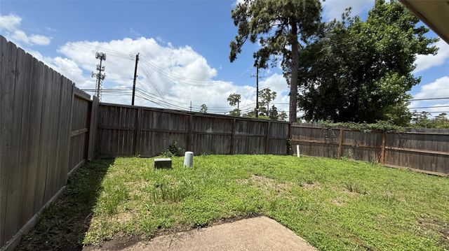 5127 Prosperity Circle, Houston, TX 77018