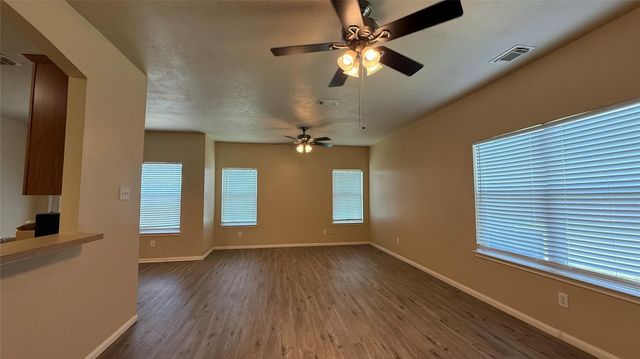 5127 Prosperity Circle, Houston, TX 77018