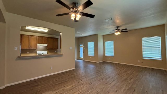 5127 Prosperity Circle, Houston, TX 77018