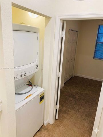 11533 SW 250th St, Homestead, FL 33032