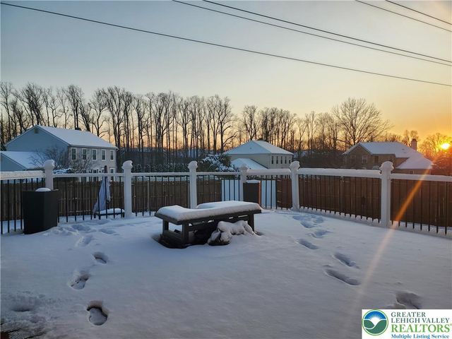 2667 Woodsview Drive, Bensalem Twp, PA 19020