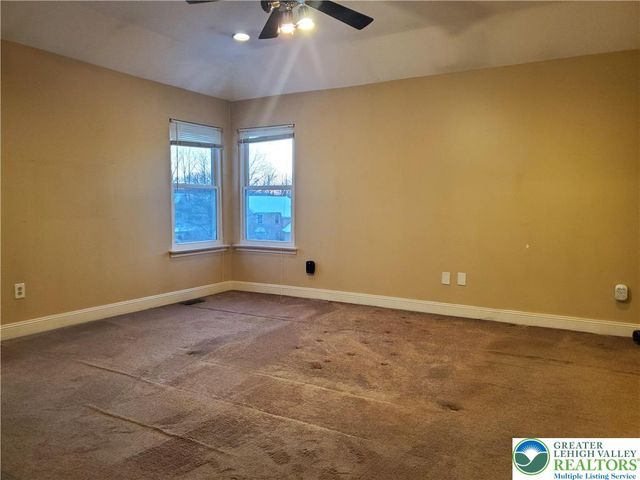 2667 Woodsview Drive, Bensalem Twp, PA 19020