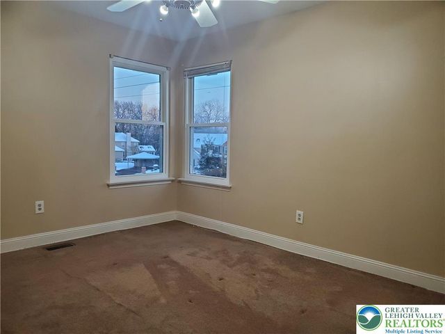 2667 Woodsview Drive, Bensalem Twp, PA 19020