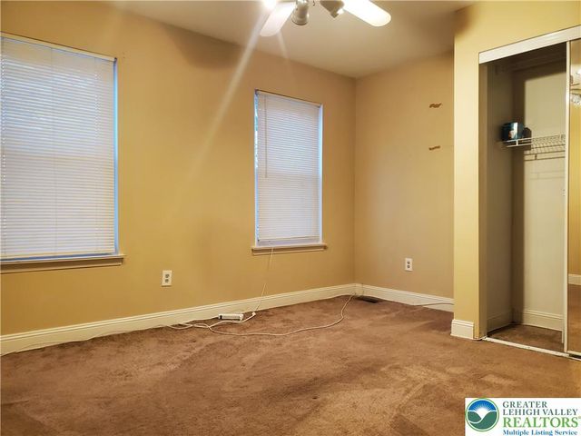 2667 Woodsview Drive, Bensalem Twp, PA 19020