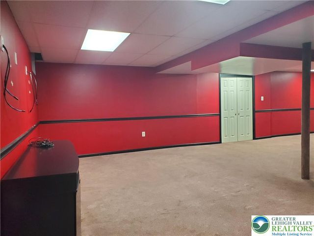 2667 Woodsview Drive, Bensalem Twp, PA 19020