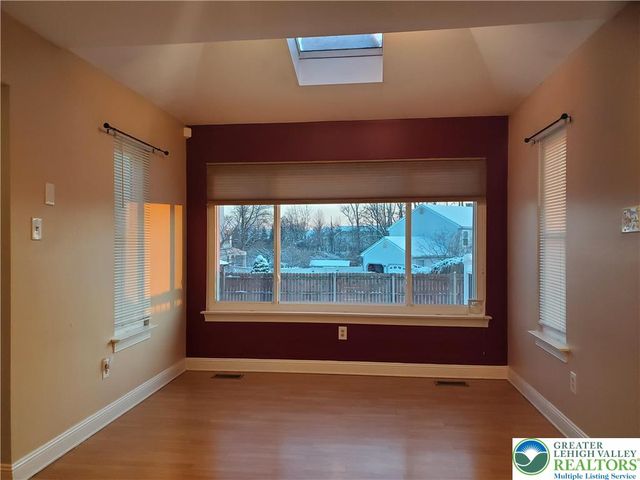 2667 Woodsview Drive, Bensalem Twp, PA 19020