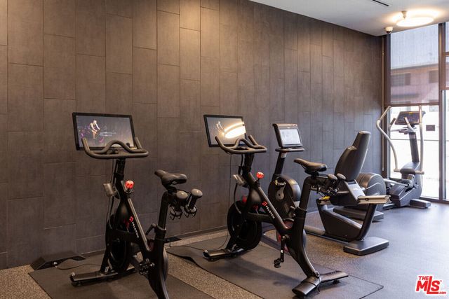 1755 Argyle Avenue 1707, Los Angeles, CA 90028