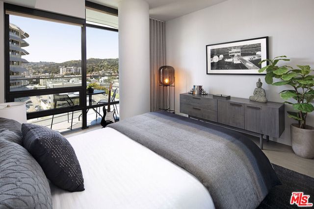 1755 Argyle Avenue 1707, Los Angeles, CA 90028