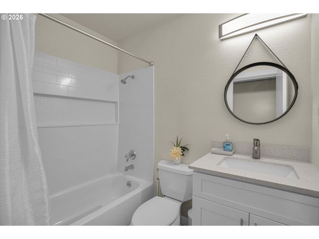 2706 Se 138TH Ave 29, Portland, OR 97236