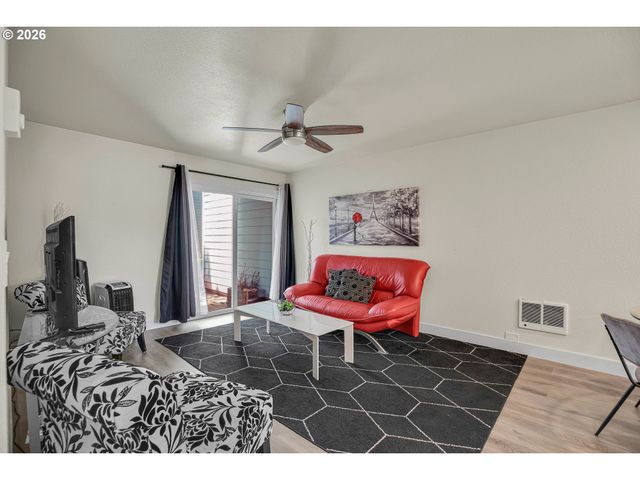 2706 Se 138TH Ave 29, Portland, OR 97236