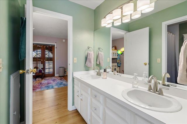 20 Greenfield Rd Unit E7, Essex Junction, VT 05452