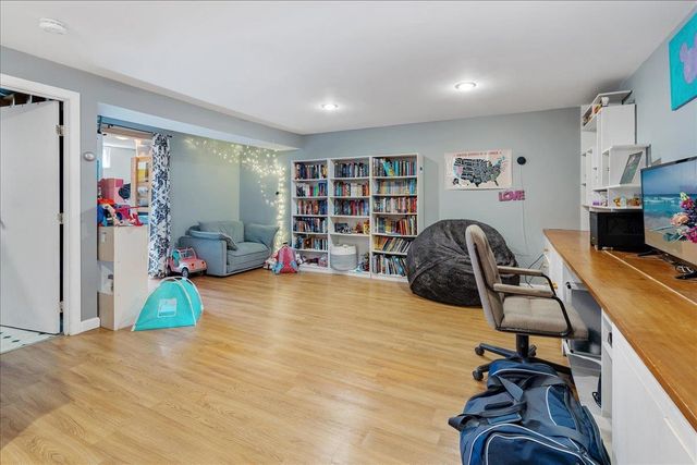 20 Greenfield Rd Unit E7, Essex Junction, VT 05452