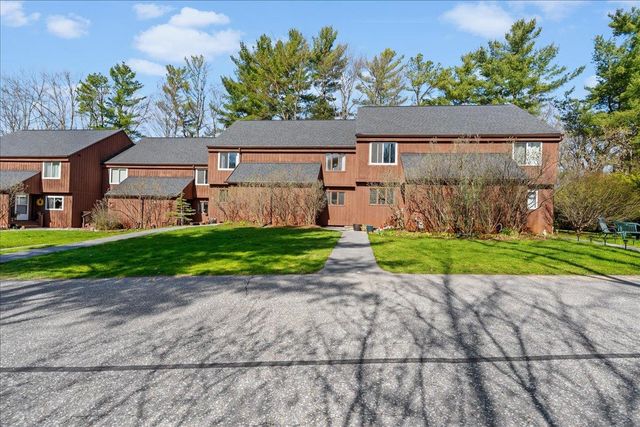 20 Greenfield Rd Unit E7, Essex Junction, VT 05452